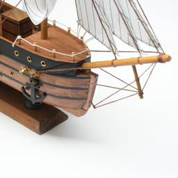 Сувенирная модель корабля «Искатель», 40×7×35 см