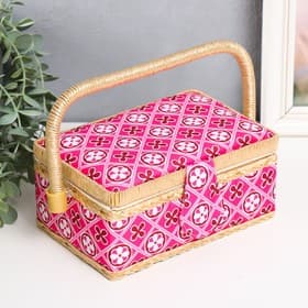 Шкатулка для рукоделия и шитья «Геометрия в цветах», хранение ниток, иголок, мелочи, розовая 9.5×19.5×13 см