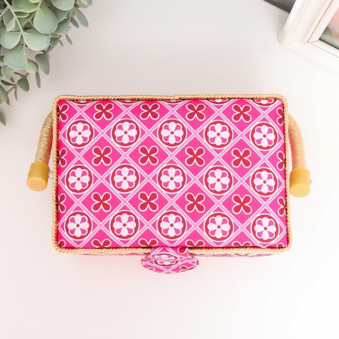 Шкатулка для рукоделия и шитья «Геометрия в цветах», хранение ниток, иголок, мелочи, розовая 9.5×19.5×13 см