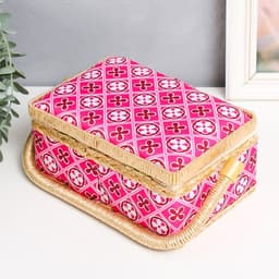 Шкатулка для рукоделия и шитья «Геометрия в цветах», хранение ниток, иголок, мелочи, розовая 9.5×19.5×13 см