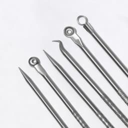 Косметологический набор, 4 предмета, в пластиковом футляре, 11.5 см, серебристый