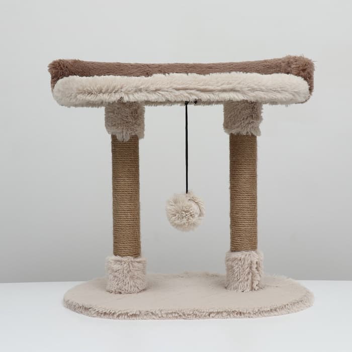 Когтеточка c лежанкой «Пижон», 58×36×39 см, овальная, пушистый мех, джут, бежевая