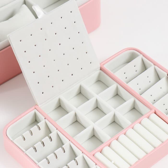 Шкатулка для украшений «С пряжкой», с зеркалом, искусственная кожа, розовая, 24×18.5×9 см