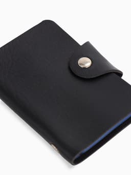 Визитница на кнопке, 12 карт, однотонная, чёрная