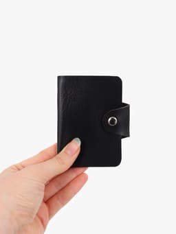 Визитница на кнопке, 12 карт, однотонная, чёрная