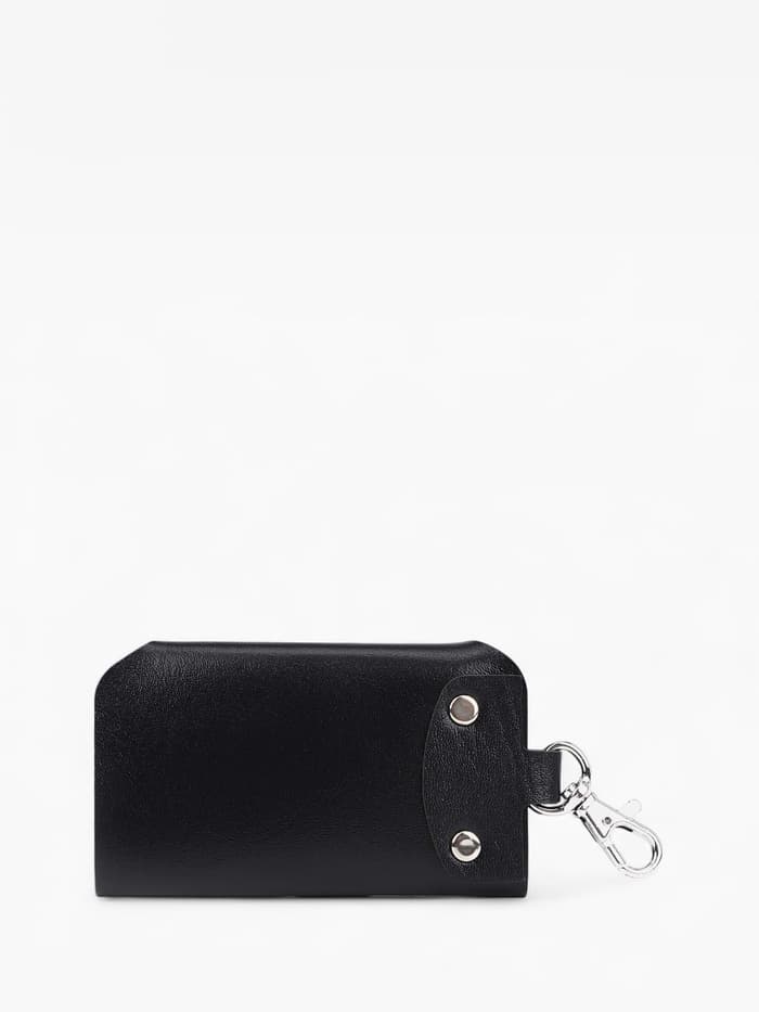 Ключница карманная на кнопках, 7 карабинов, размер 11×2×6.5 см, чёрная