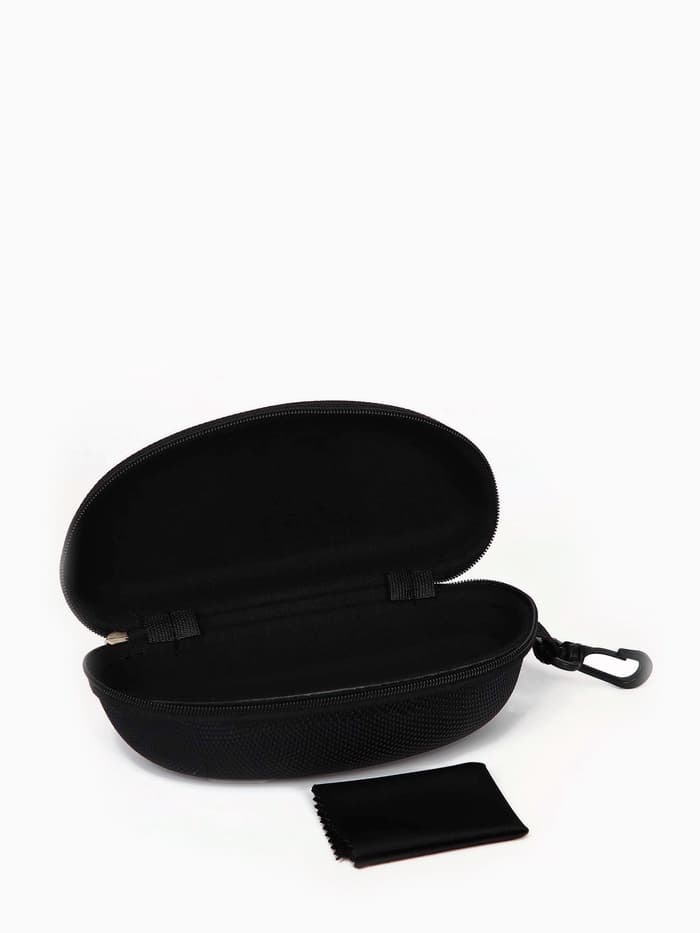 Футляр для очков на молнии, с карабином, размер 17×8×6 см, чёрный