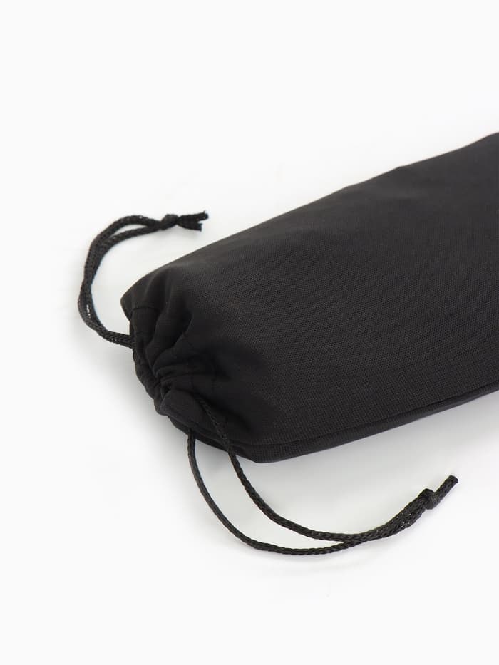 Чехол для очков на затяжке, плотность 110 г/м², размер 8.7×0.5×17.5 см, чёрный