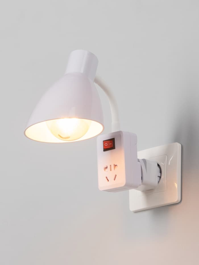 Бра с розетками «Классик» Е27 15 Вт белый 10×10×27 см