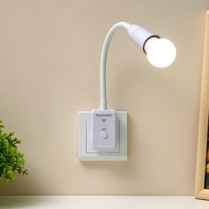 Бра с ПДУ «Синди» Е27 15 Вт белый 4×2×33 см