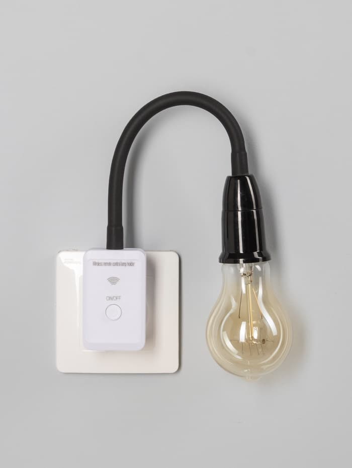 Бра с ПДУ «Синди» Е27 15 Вт черный 4×2×33 см