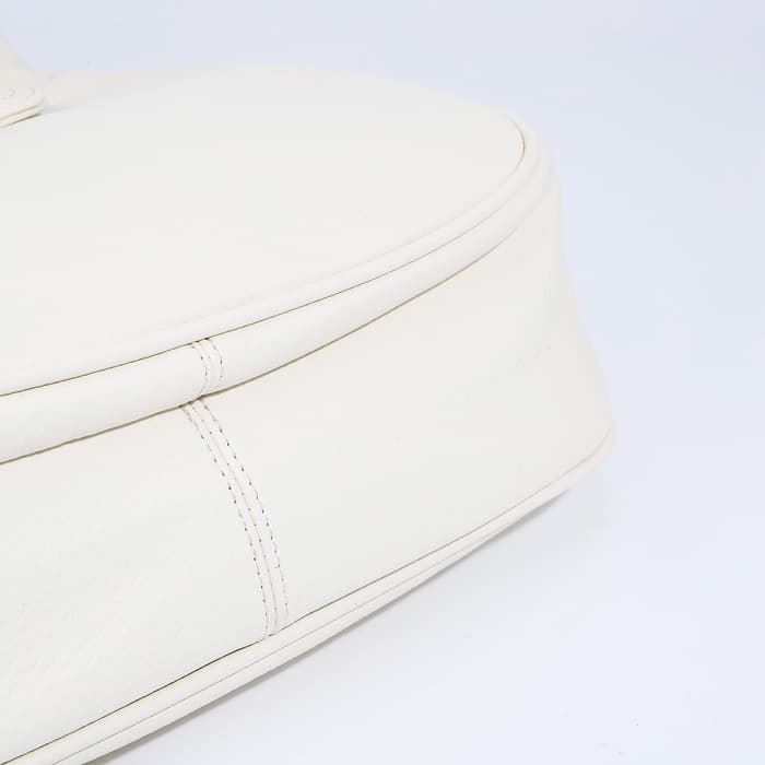 Сумка - мешок женская на молнии, 34×26×8 см, белая