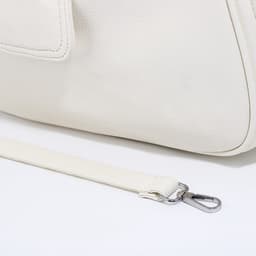 Сумка - мешок женская на молнии, 34×26×8 см, белая