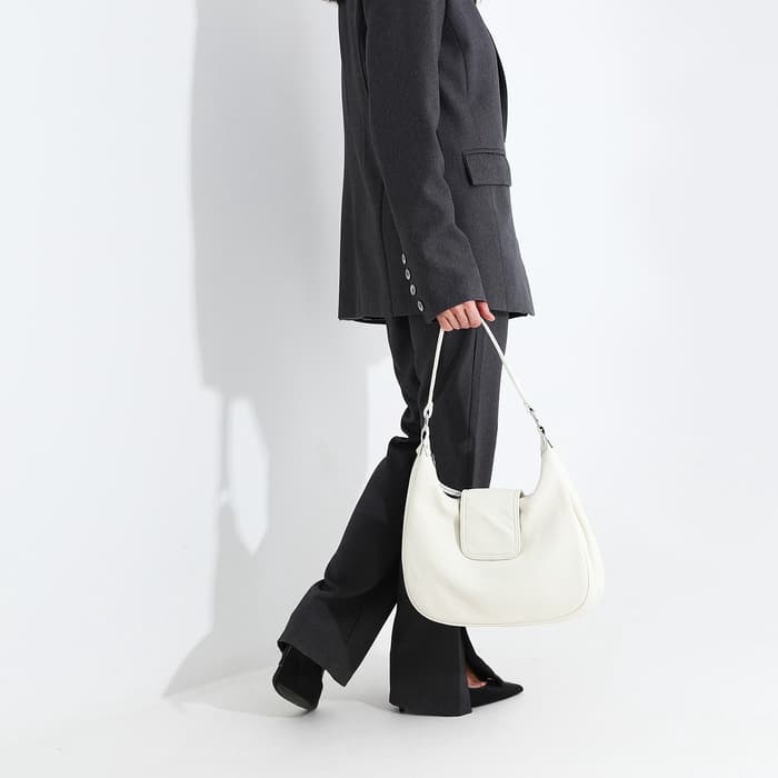 Сумка - мешок женская на молнии, 34×26×8 см, белая