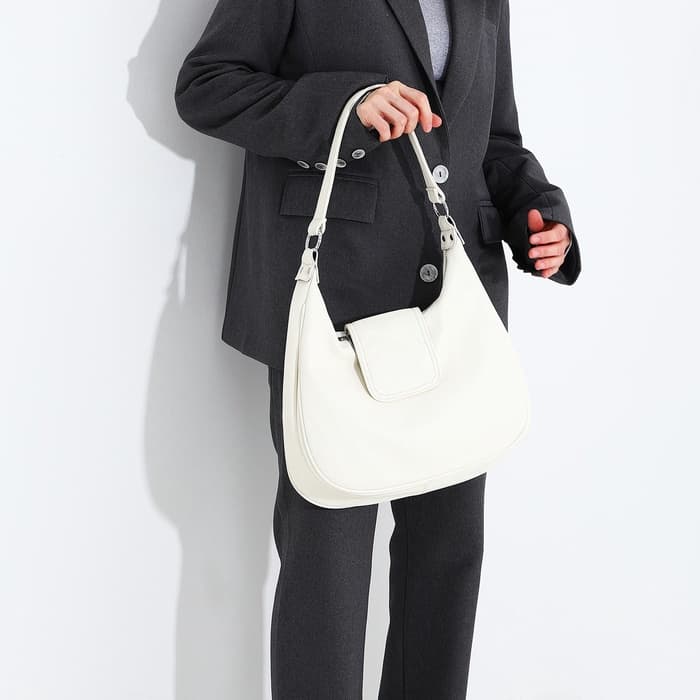 Сумка - мешок женская на молнии, 34×26×8 см, белая