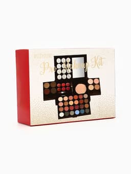 Набор профессиональной косметики Miss Young №17