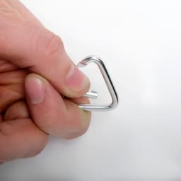 Карабин треугольный, 4 см, серебристый