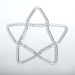 Карабин треугольный, 4 см, серебристый