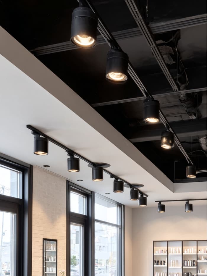 Трековый магнитный шинопровод, однофазный, открытый монтаж, 1 м, IP20, алюминиевый