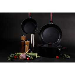 Ковш Magistro Flame, 2.3 л, d=20 см, h=8.8 см, с крышкой, антипригарное покрытие, индукция, чёрный