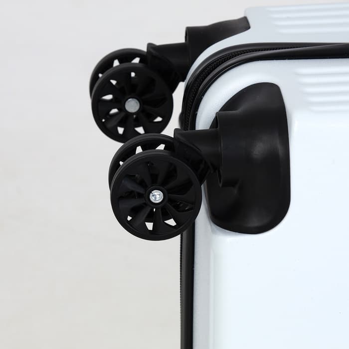 Чемодан детский на колёсах 39 л (S), на молнии, с кодовым замком, 4 колеса, белый