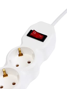 Удлинитель Luazon Lighting ECO, 5 розеток, 5 м, 10 А, 2200 Вт, ПВС 3×0.75 мм2, с заземлением, белый