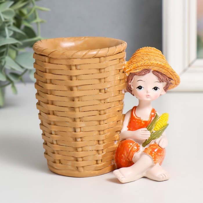 Фигурка полистоун с подставкой «Мальчик или Девочка с кукурузой», 11×7×9.2 см, МИКС