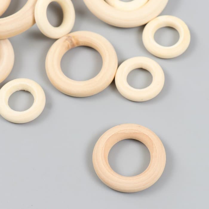 Набор деревянных неокрашенных колец МИКС-12 (кольца 20.30.40.50 мм) 13 шт.