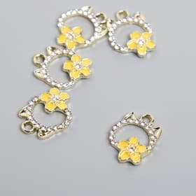 Декор для творчества металл, эмаль, стразы «Кошечка с жёлтым цветком», золото, 1.2×1.7 см