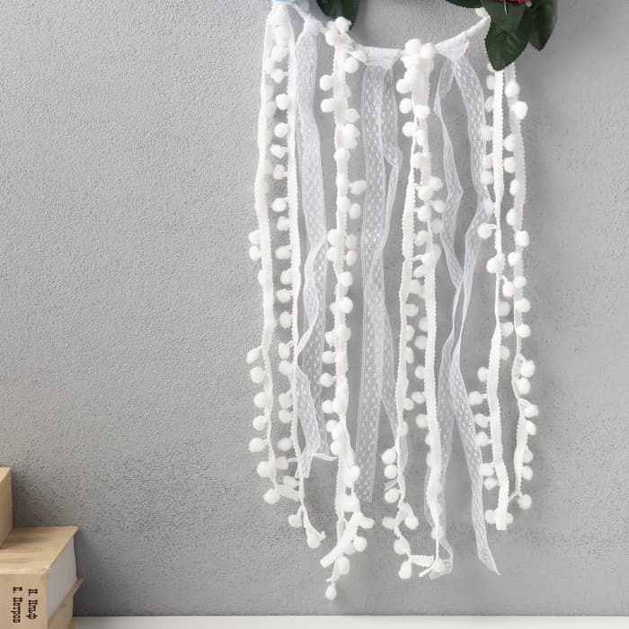 Панно настенное текстиль «Цветочный венок с бомбошками: ловец снов», декоративное, 68×20 см