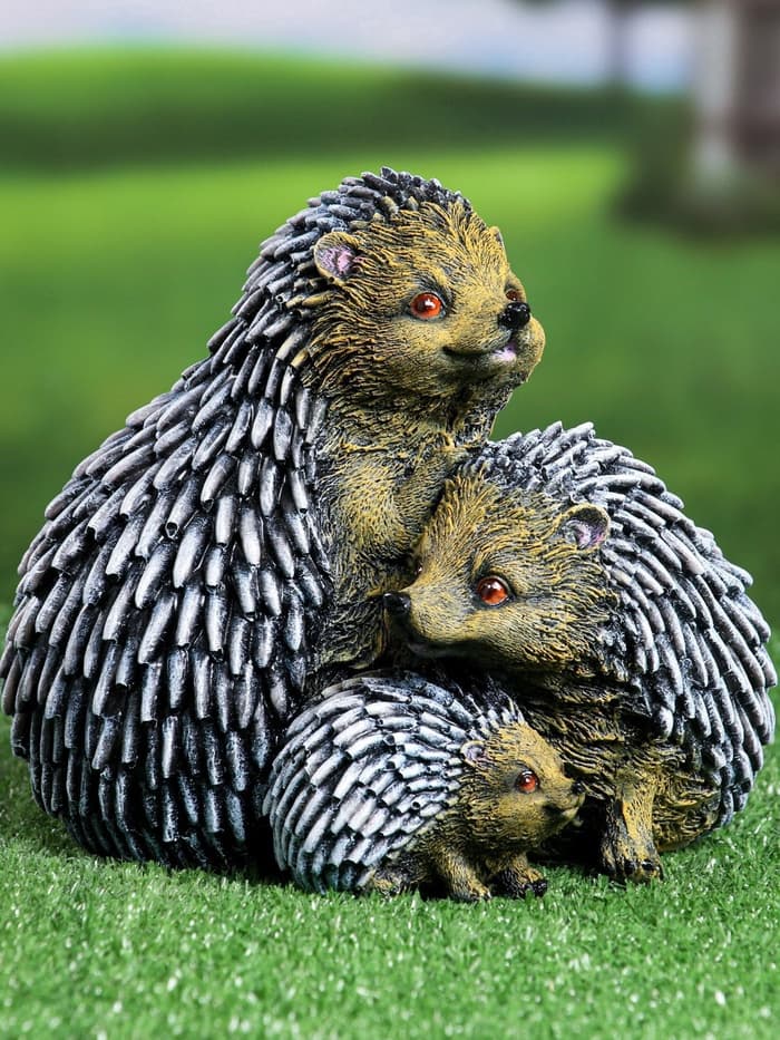 Садовая фигура из гипса «Семейство ежей», 20×19×22 см