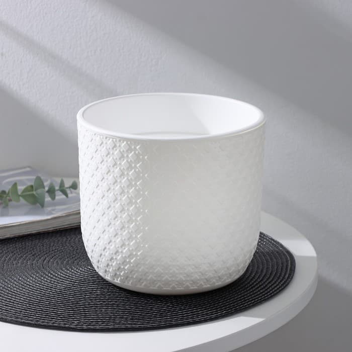 Кашпо для цветов со вставкой «Клевер», 3.2 л, d=17.5 см, h=16 см, белое