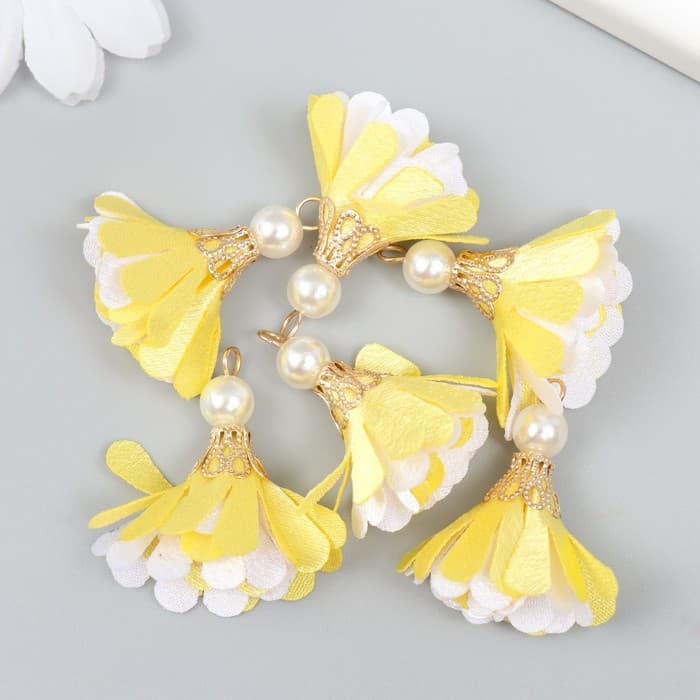 Декор текстиль «Цветок 2 с жемчужиной. Жёлтый и белый», набор 6 шт., 3 см