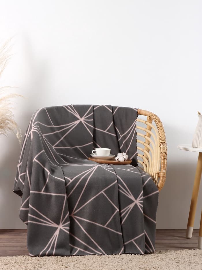 Плед флисовый «Экономь и Я. Орнамент», 150×200 см, 160 г/м²