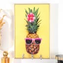 Ключница настенная декоративная «Модный ананас», 3 крючка на панно, пластик, МДФ, стразы, золото, 19.3×1.8×29 см