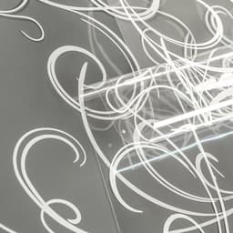 Пленка для цветов «Серпантин» белая 0.7×8.2 м, 40 мкм