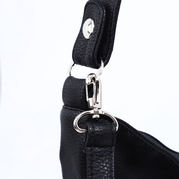 Сумка - мешок женская на молнии, 24×9×24 см, чёрная