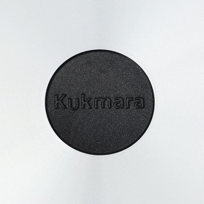 Сковорода KUKMARA «Традиция», d=22 см, стеклянная крышка, съёмная ручка, антипригарное покрытие, алюминий, чёрный