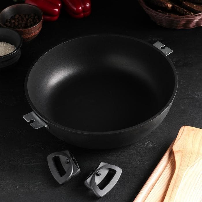 Сотейник KUKMARA «Традиция», 4 л, d=30 см, стеклянная крышка, съёмные ручки, антипригарное покрытие, чёрный¶