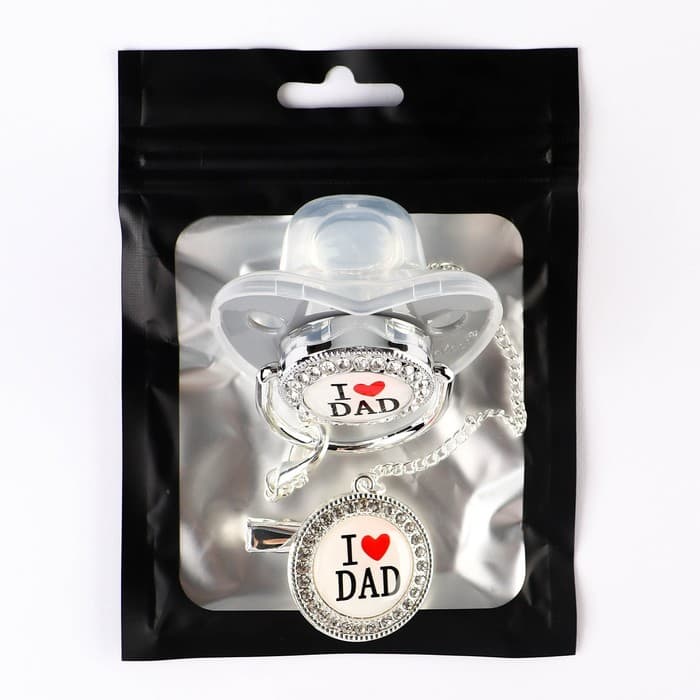 Соска - пустышка силиконовая ортодонтическая M&B «I LOVE DAD», от 6 мес., с колпачком, держатель - цепочка, серый/серебро, стразы