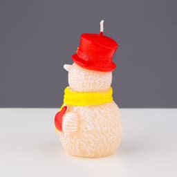Свеча декоративная «Игрушечный снеговик», 5×4.5×9 см