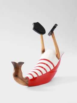 Подставка под бутылку «Уточка в красном», 34×18×29 см, дерево