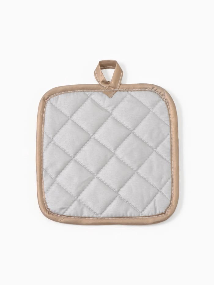 Кухонный набор «Доляна. Снежинки»: прихватка 17×17 см, варежка 26×16 см, фартук 70×80 см, золотистый