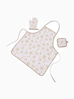 Кухонный набор «Доляна. Снежинки»: прихватка 17×17 см, варежка 26×16 см, фартук 70×80 см, золотистый