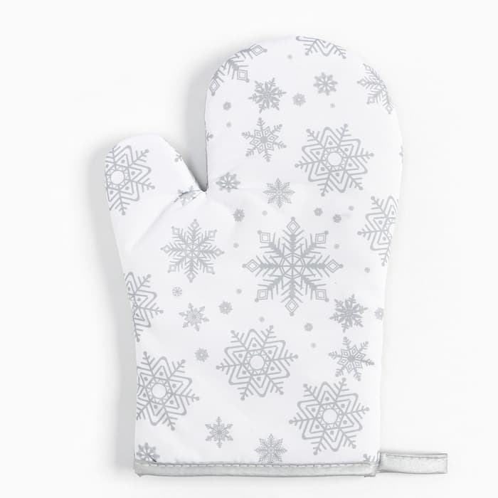 Кухонный набор «Доляна. Снежинки»: прихватка 17×17 см, варежка 26×16 см, фартук 70×80 см, серебристый