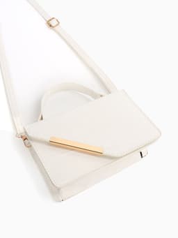 Сумка женская мессенджер на магнитах, 19×7.5×11.5 см, белая