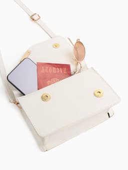 Сумка женская мессенджер на магнитах, 19×7.5×11.5 см, белая