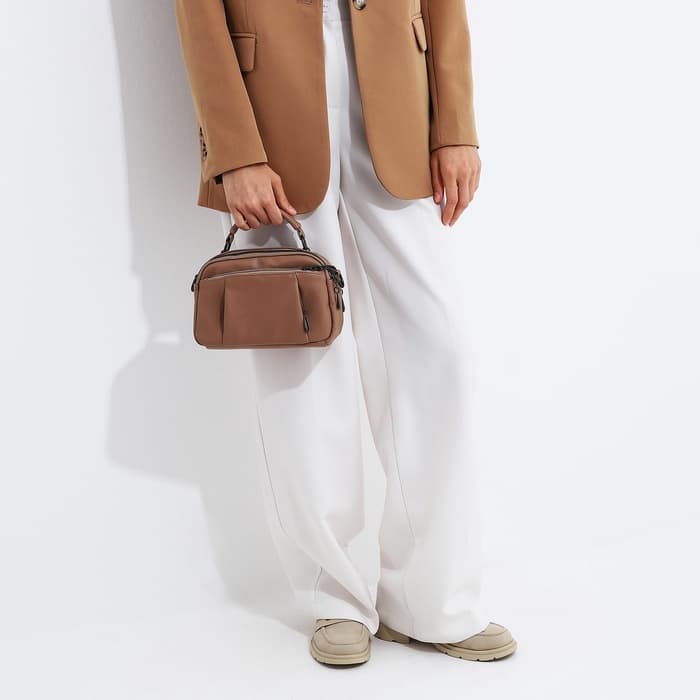 Сумка женская саквояж на молнии, 23×10×15 см, бежевая