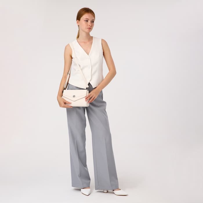 Сумка женская мессенджер на магните, 24×10×15 см, белая