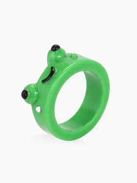 Кольцо пластиковое «Лягушка», зелёное, 17 размер